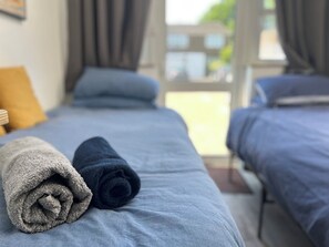 1 habitación, wifi y ropa de cama