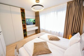 Apartment, 1 Bedroom, Smoking, Balcony | 1 bedroom - Twin II Apartment - One Bedroom - Cismigiu Gardens (Bucharest)