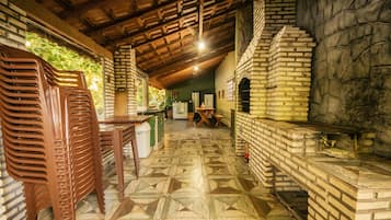 Maison, fumeurs | 5 chambres