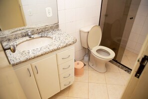 Apartment, Smoking | 3 bedrooms
