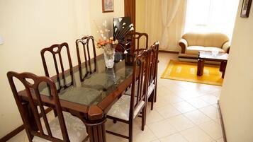 Apartment, Smoking | 3 bedrooms