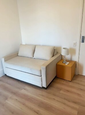Apartamento, para fumantes | 3 quartos