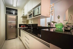 อพาร์ทเมนท์, สูบบุหรี่ได้ | 3 ห้องนอน