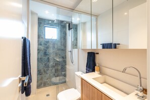 Apartment | 2 bedrooms - Incr vel Apartamento com Wi-fi na Praia Brava SC (Itajai)