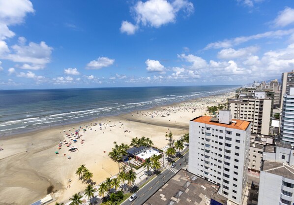 Apartment, Smoking | 4 bedrooms