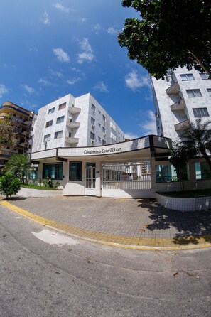 Apartemen, Boleh Merokok | 3 kamar tidur