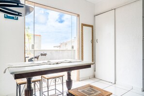 1 bedroom - Casa em Cond com Lazer Completo Wi-fi e Garagem (Cabo Frio)