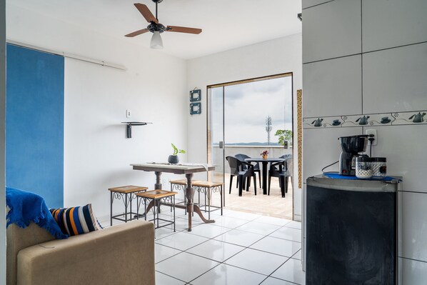House, Smoking | 1 bedroom - Casa em Cond com Lazer Completo Wi-fi e Garagem (Cabo Frio)