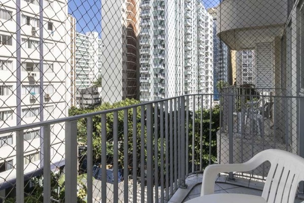 Apartamento, para fumantes | 3 quartos