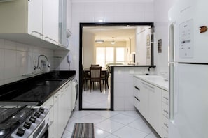 Apartment, Smoking | 3 bedrooms