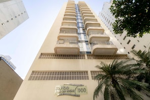 Apartment, Smoking | 3 bedrooms