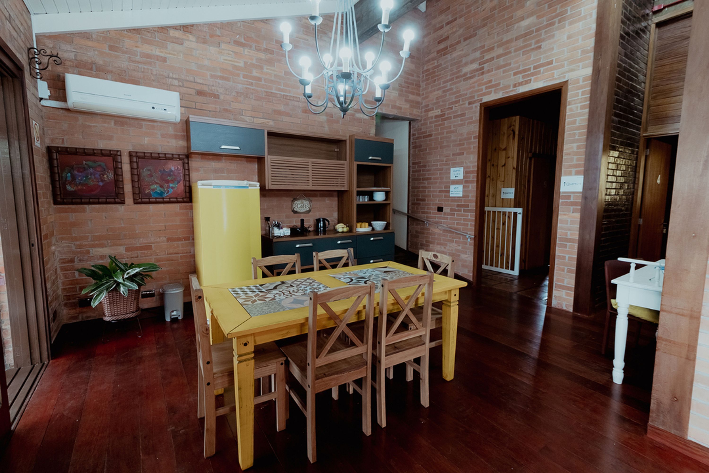 Casa, para fumantes | 5 quartos