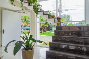 House | 4 bilik tidur
