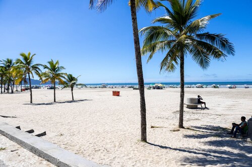 Apto Confort vel a 170m da Praia Vila Tupi