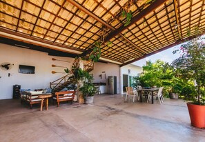 House, Smoking | 2 bedrooms - Casa Aconchegante com Wi-fi e Piscina Prox a Praia (Camaçari)