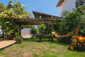 House, Smoking