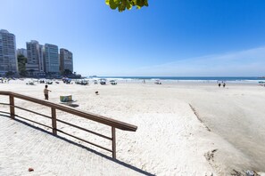 Apartment | 4 bedrooms - Cobertura Duplex com Piscina Privativa e Wi-fi (Guarujá)