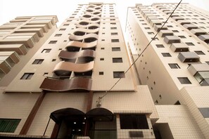 Apartment | 1 bedroom - Apto com Excelente Localiza o a 50m da Praia (Praia Grande)