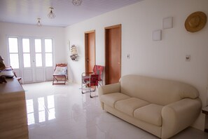 House | 3 bedrooms - Casa de Campo Cercada Pela Natureza com Wifi (Manacapuru)