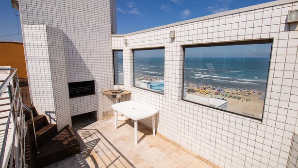 Unclassified image, 1 of 41, button - Apto c Churrasq Piscina e Wi-fi a 200m da Praia (Capao da Canoa)