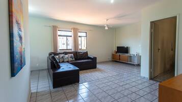 Apartment, Smoking | 3 bedrooms