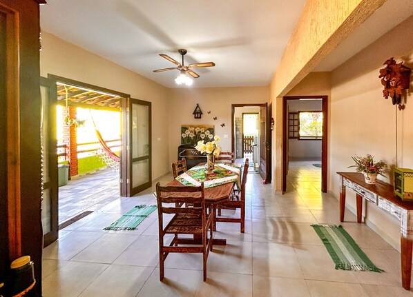 House, Smoking | 3 bedrooms - Ch Cara Iracema com Lazer Completo e Wi-fi (Salto)