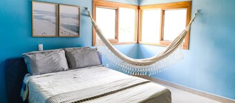 Chal com Piscina e Churrasq em Caraguatatuba SP