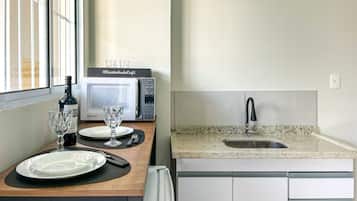 Apartment, Smoking | 1 bedroom
