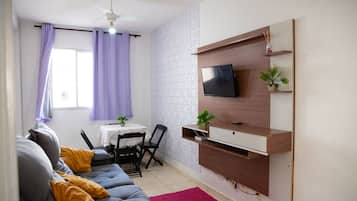 Apartamento, para fumantes | 2 quartos