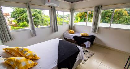 Loft c Varanda e Pisc bem Localizado a 7min do mar