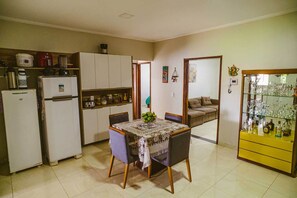 House | 5 bedrooms - Casa com Wi-fi a 200m da Praia em Lu s Correia PI (Luis Correia)