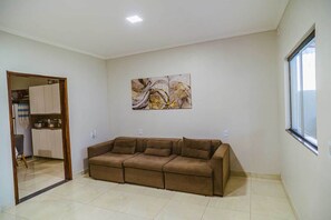 House | 5 bedrooms - Casa com Wi-fi a 200m da Praia em Lu s Correia PI (Luis Correia)