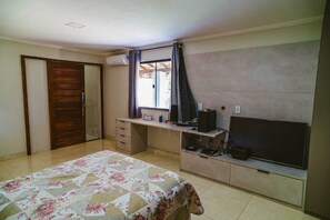 5 bedrooms - Casa com Wi-fi a 200m da Praia em Lu s Correia PI (Luis Correia)