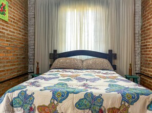 House | 2 bedrooms - Ch Cara com Piscina e Churrasq em Botucatu SP (Botucatu)