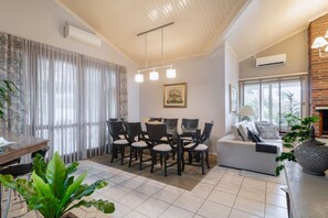 4 bedrooms