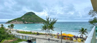 Flat a Beira mar no Recreio dos Bandeirantes RJ