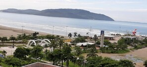 Room - Apto Aconchegante Completo e Bem Localizado (Santos)