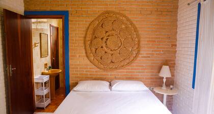 Tima Casa c Wi-fi 8 min da Praia Bareque aba SP