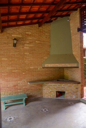 House, Smoking