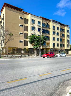 1 bedroom - Apto a 210m da Praia da Pontinha em Araruama RJ (Araruama)