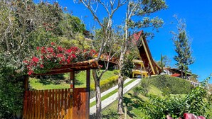 House - Charmoso Chal c Wifi e Linda Vista em Itaipava RJ (Petrópolis)
