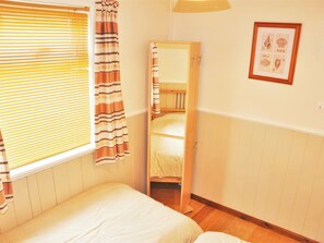3 Schlafzimmer, individuell dekoriert, individuell eingerichtet