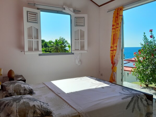 1 chambre, fer et planche à repasser, Wi-Fi, literie fournie