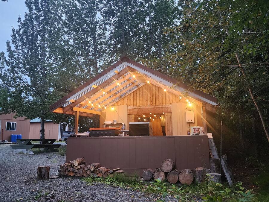 BBQ/picnic area