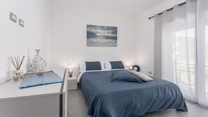 2 Schlafzimmer, Bügeleisen/Bügelbrett, Bettwäsche