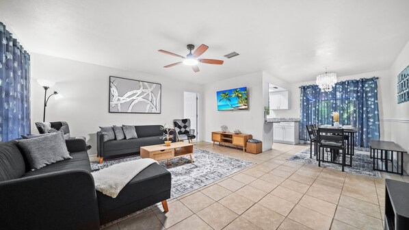 تلفزيون ذكي