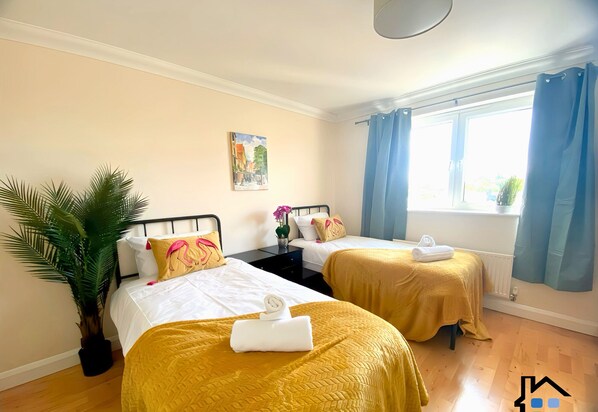 2 bedrooms, iron/ironing board, free WiFi, bed sheets