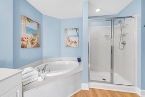 Apartment, Mehrere Betten (Tidewater 408) | Badezimmer