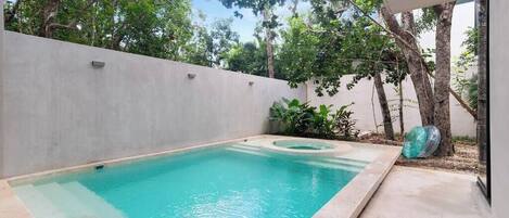 Indoor pool, outdoor pool