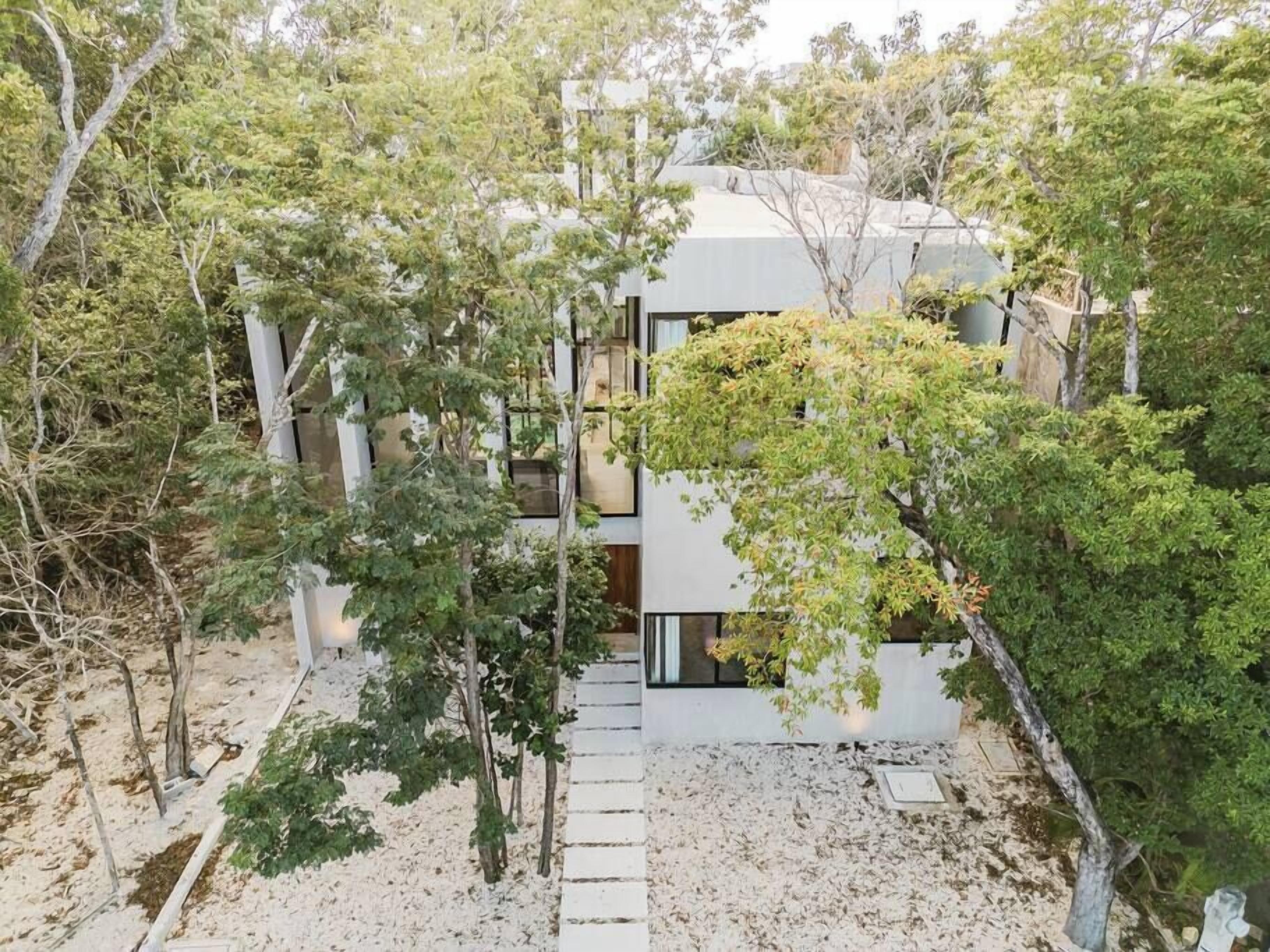 Fachada da propriedade